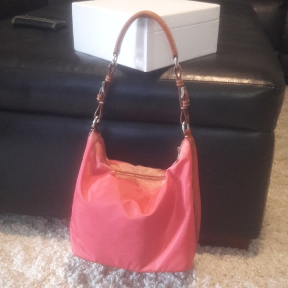 Pink Prada bag - Picture 4 of 8